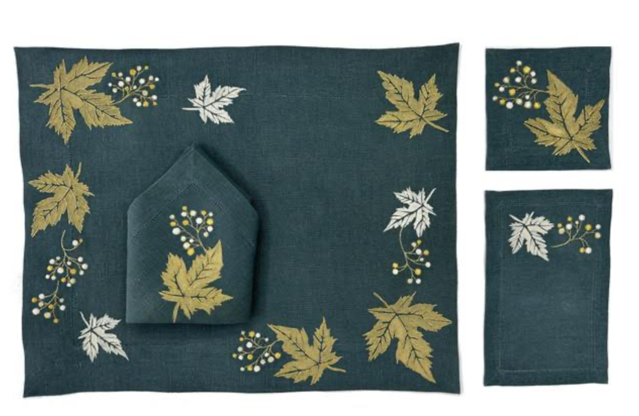 Tab - Houria Tazi - Christmas fall leaf  - Main