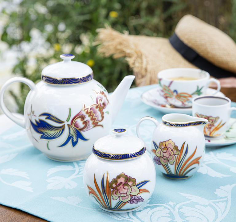 Tab - Raynaud - Imari - Tea & Coffee
