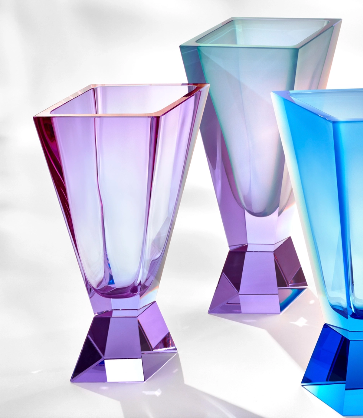 Tab - Moser - Bariel Vases