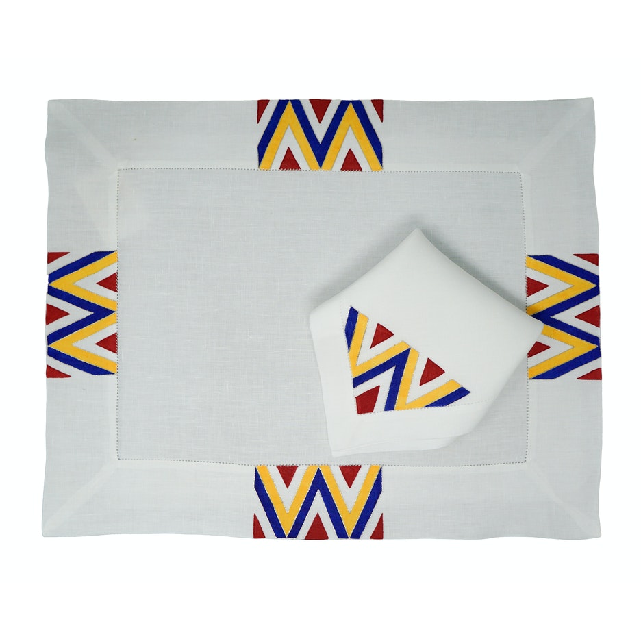 Tab - Houria Tazi - India - Main